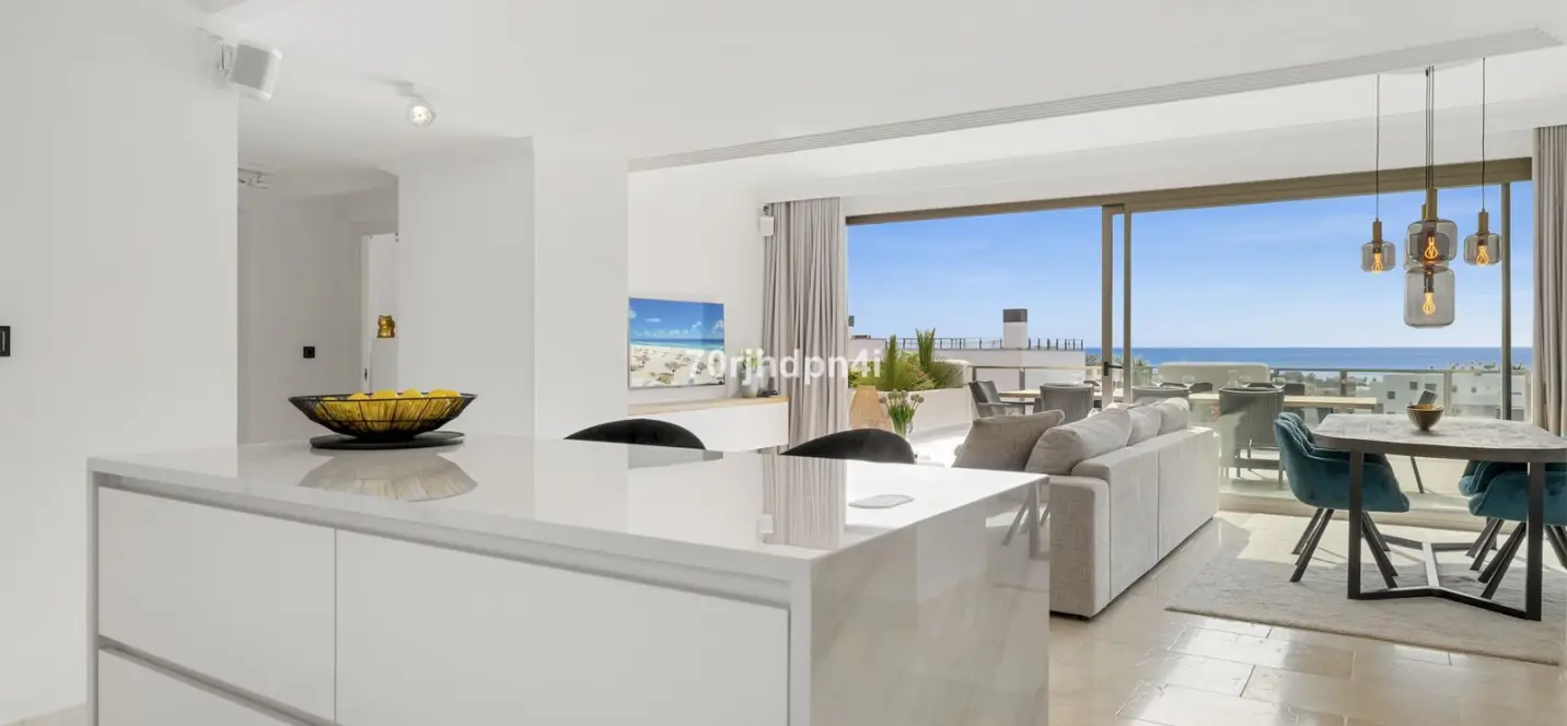 Продажа пентхауса в Estepona 3