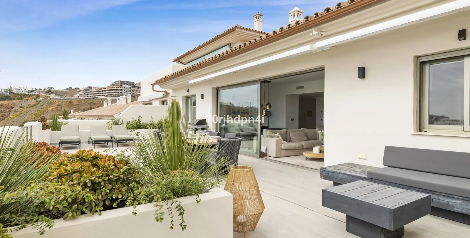 Продажа пентхауса в Estepona 30