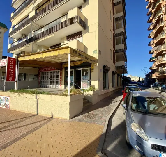 Venta de tienda en Fuengirola