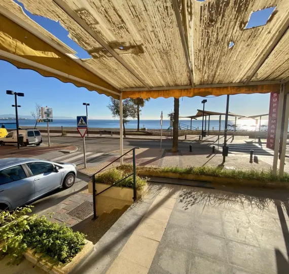 Venta de tienda en Fuengirola