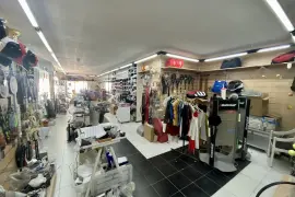 Image 6 thumb