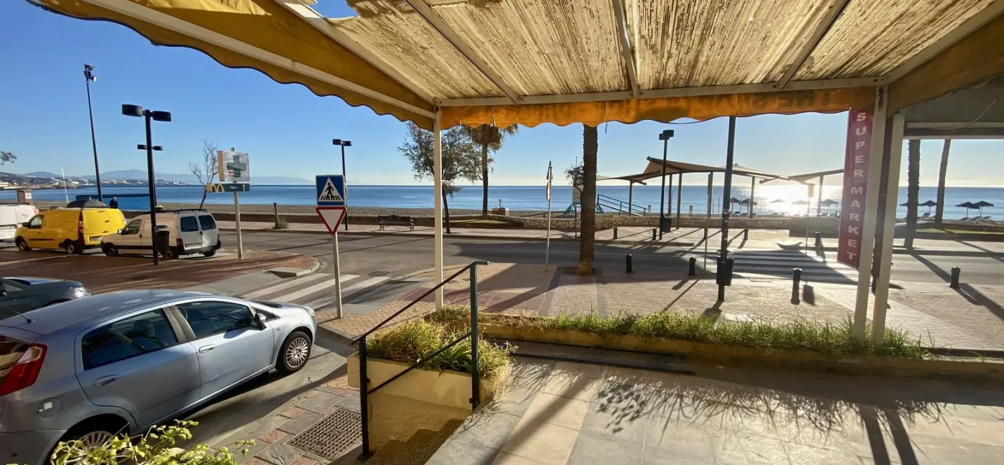 Sale of shop in Fuengirola 4