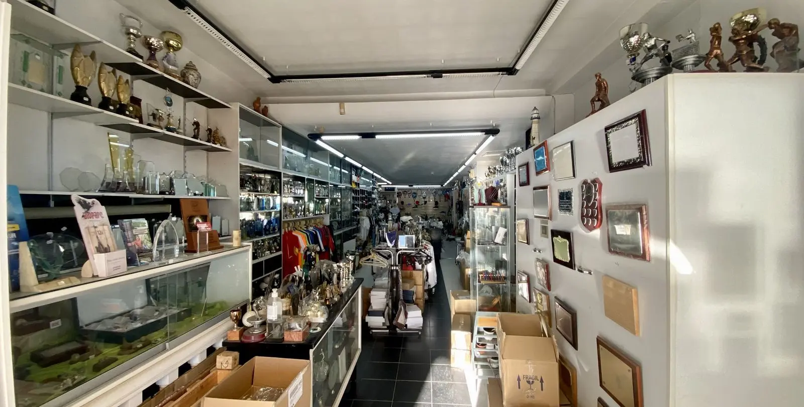 Sale of shop in Fuengirola 8
