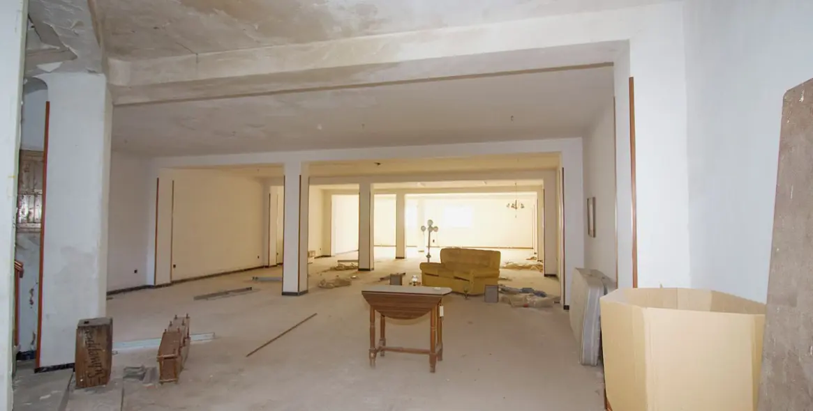 Sale of other in Coín 19