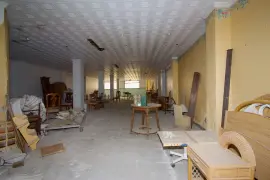 Image 6 thumb