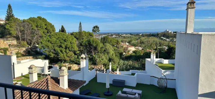 Long-term rent of middle floor apartment in El Paraiso 0