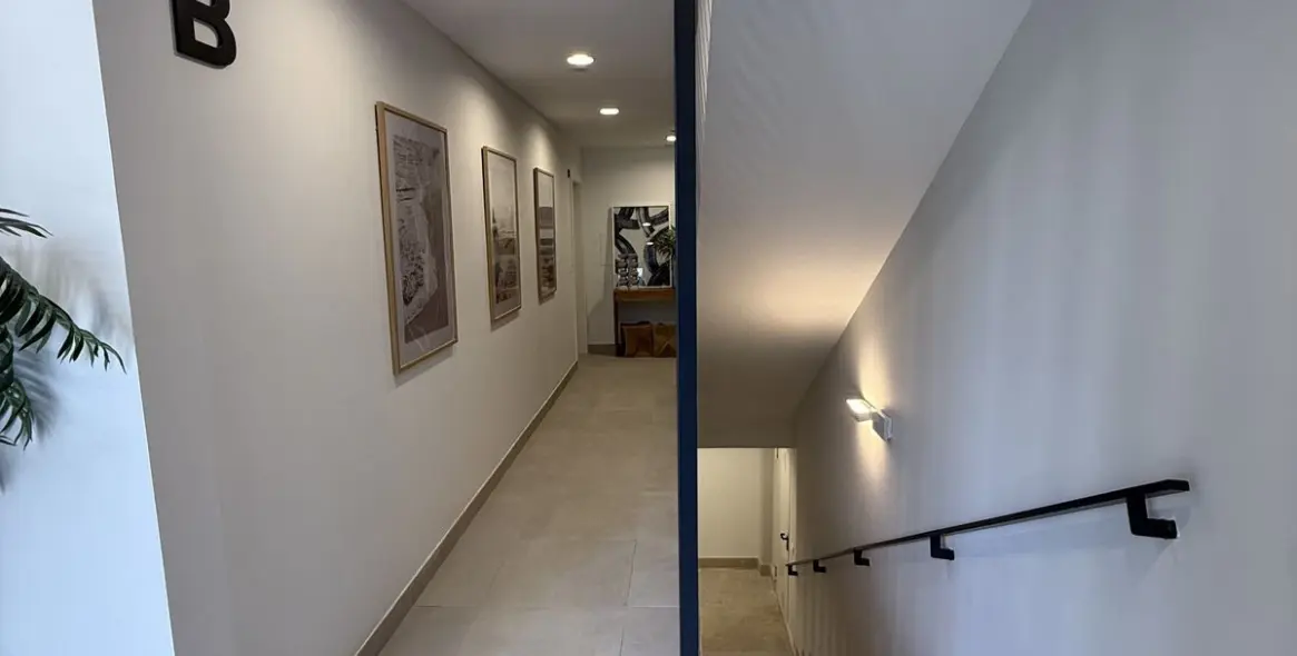 Sale of penthouse in Estepona 3