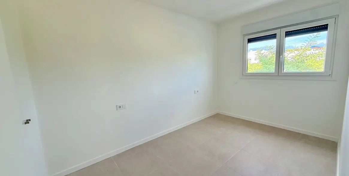 Sale of penthouse in Estepona 17