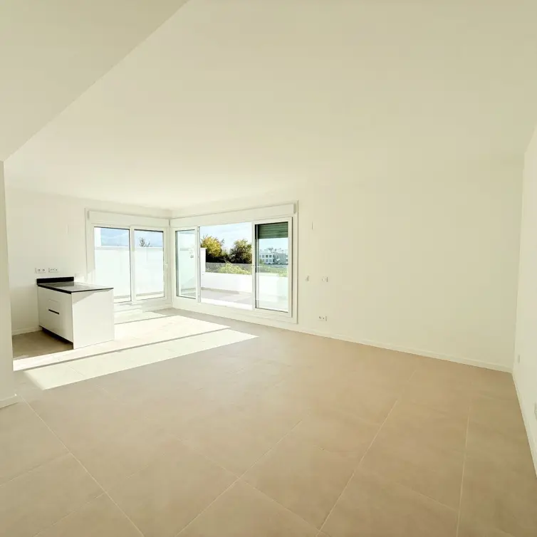 Продажа пентхауса в Estepona