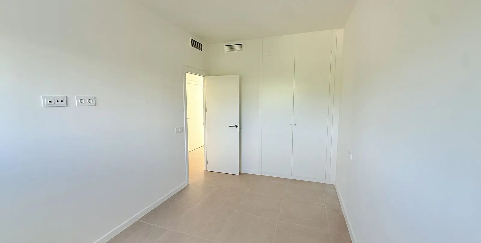 Продажа пентхауса в Estepona 18