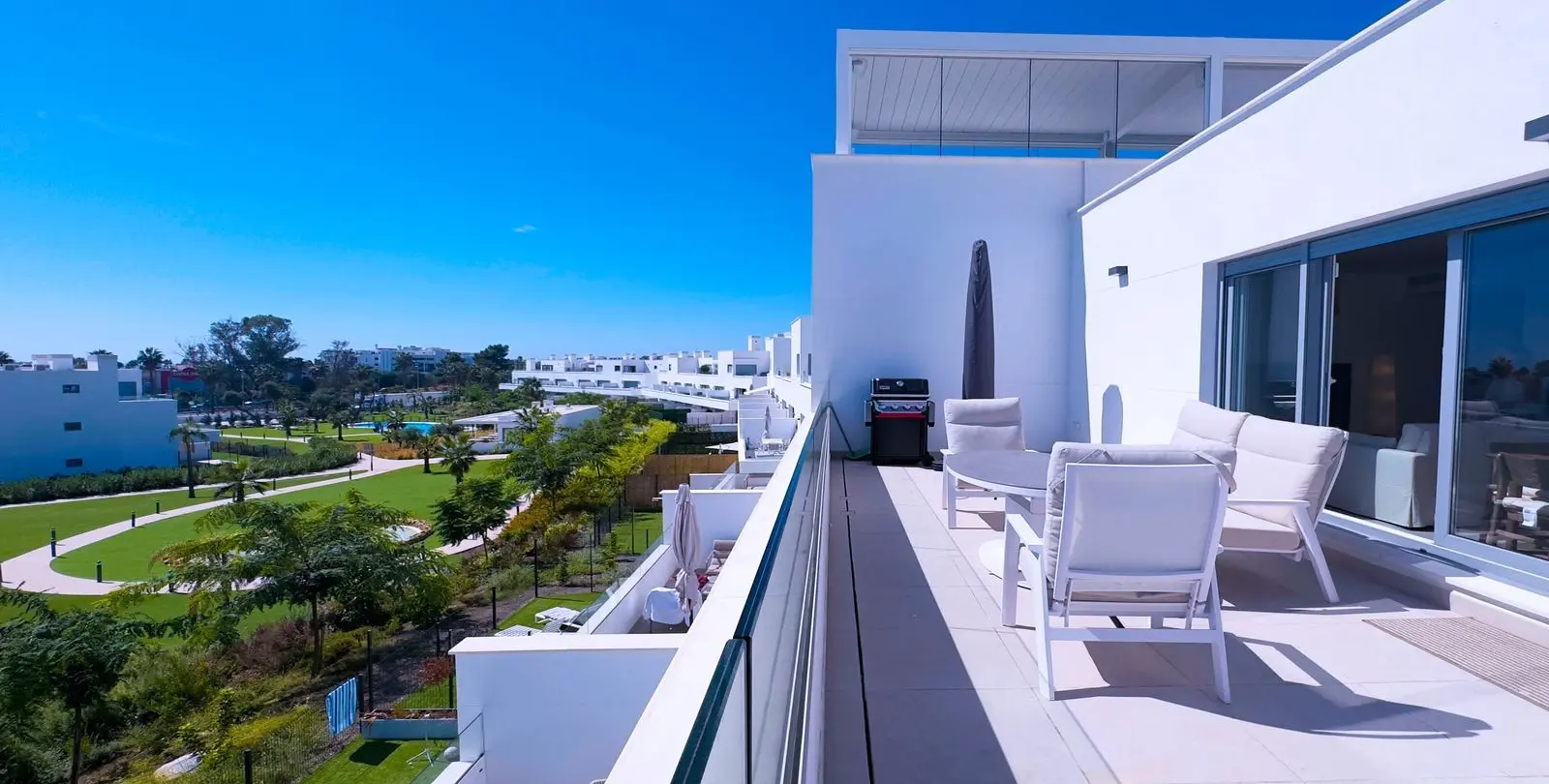 Продажа пентхауса в Estepona 4