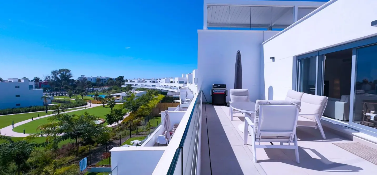 Venta de ático en Estepona 3
