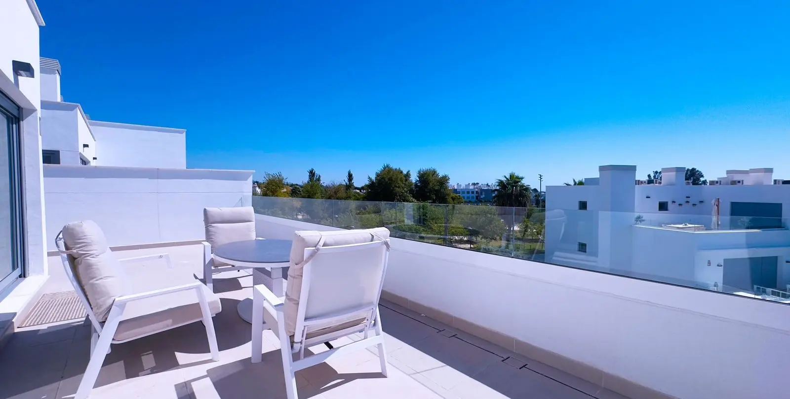 Продажа пентхауса в Estepona 5