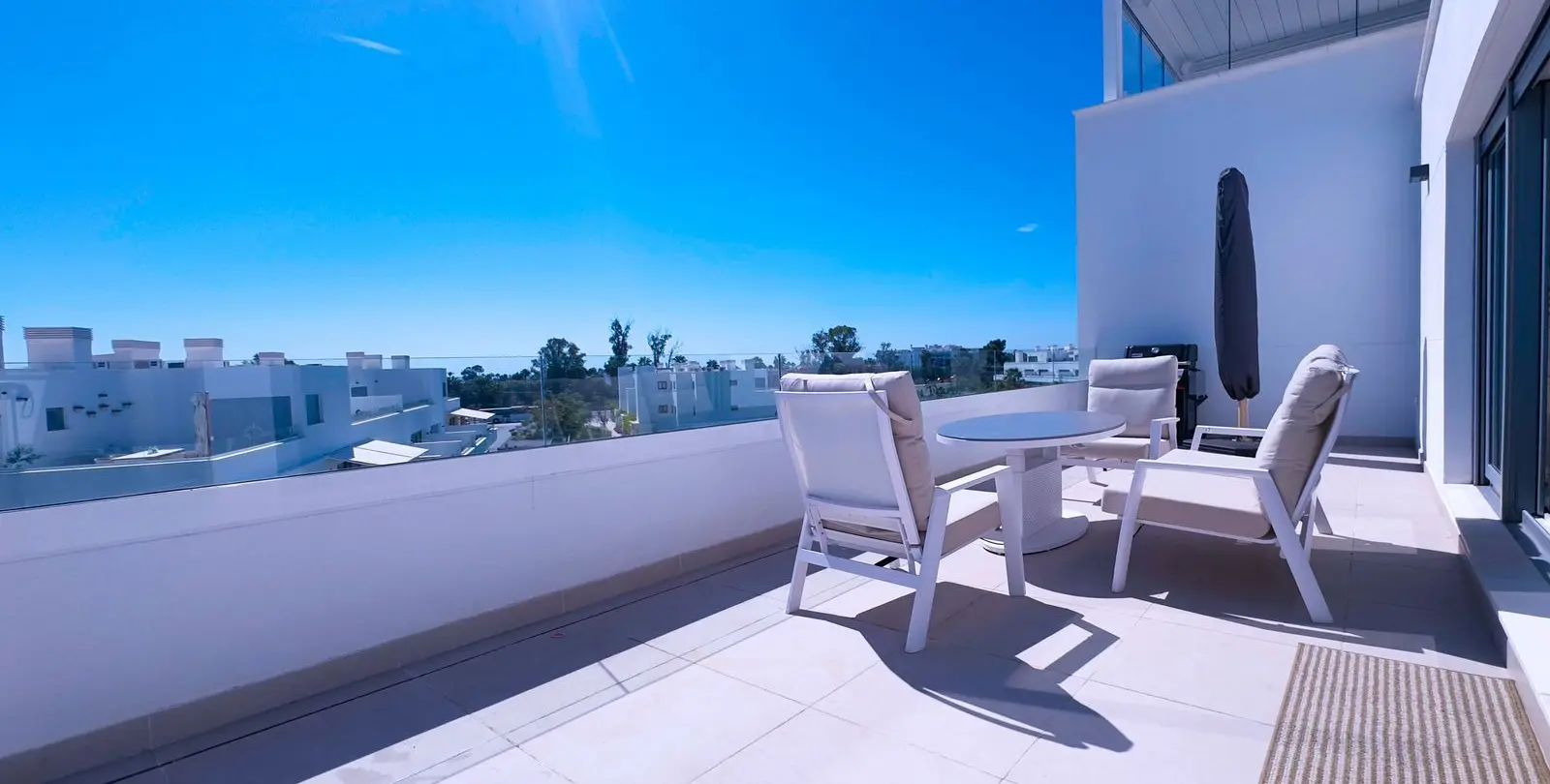 Продажа пентхауса в Estepona 6