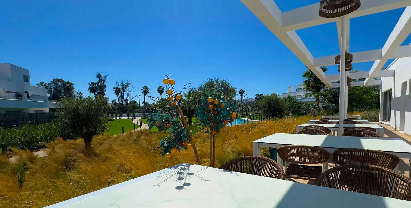 Продажа пентхауса в Estepona 28