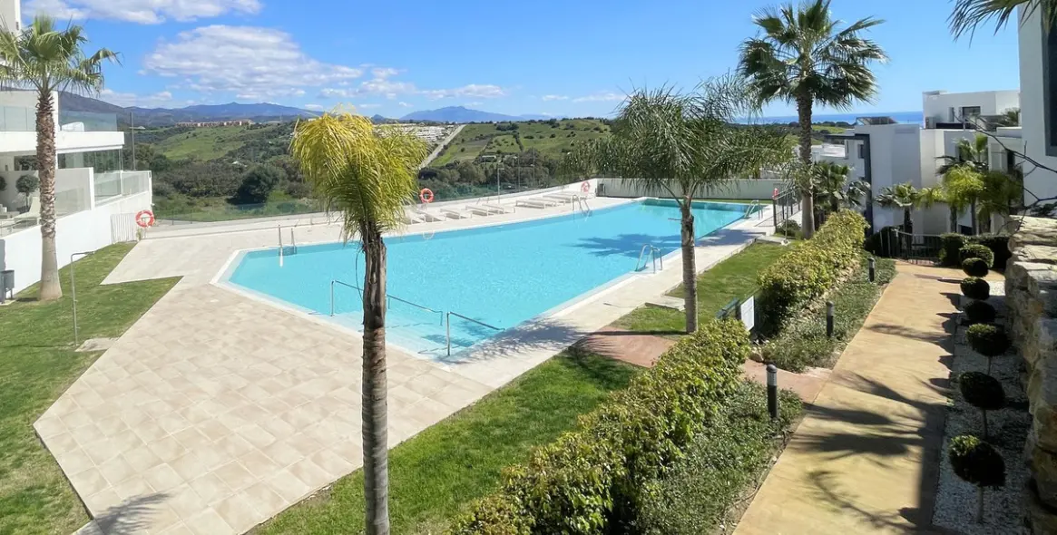 Продажа пентхауса в Estepona 2