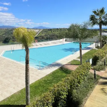 Sale of penthouse in Estepona