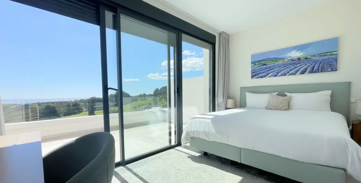 Продажа пентхауса в Estepona 10