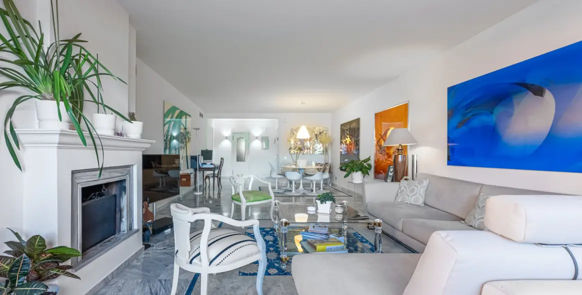 Sale of middle floor apartment in Estepona 9