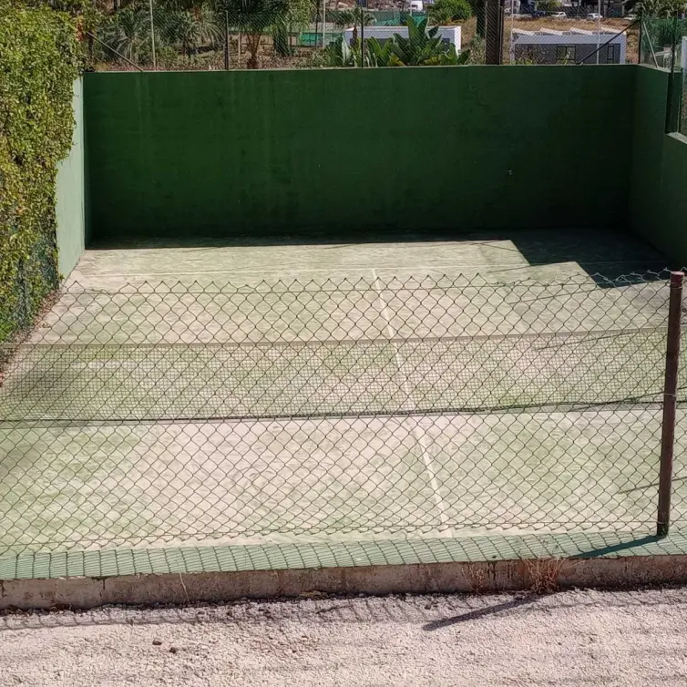 Sale of semi-detached house in Estepona