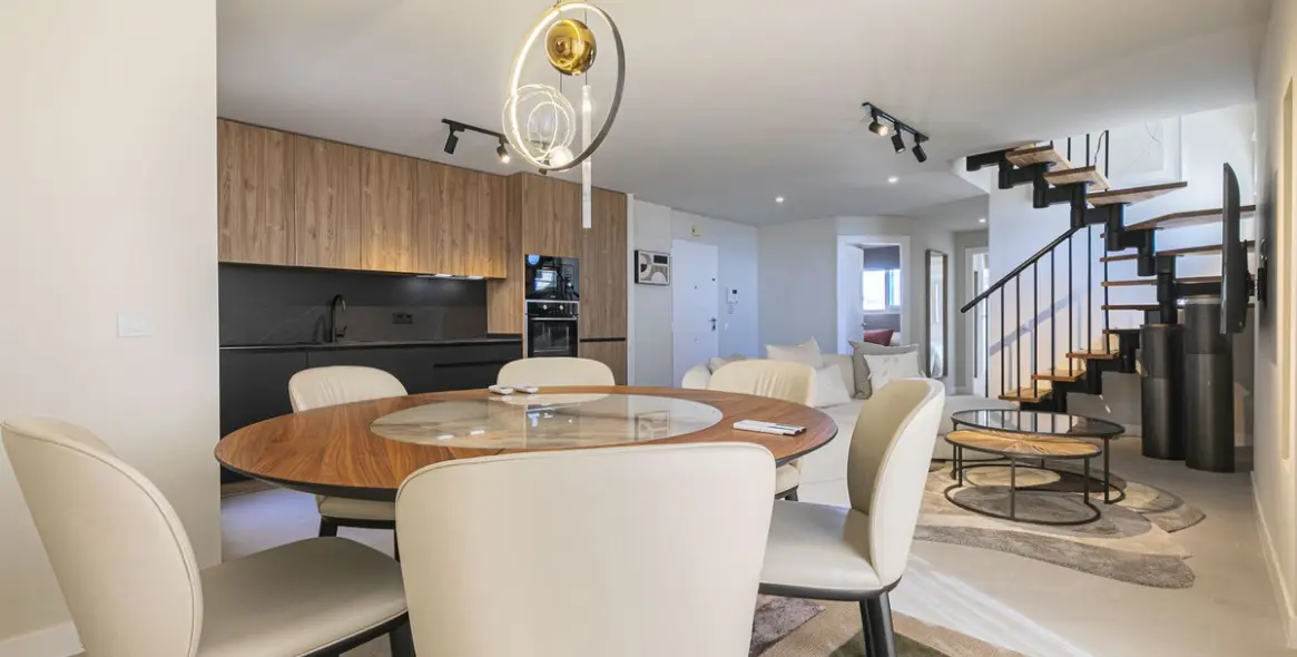 Продажа двухуровневого пентхауса в Nueva Andalucía 4