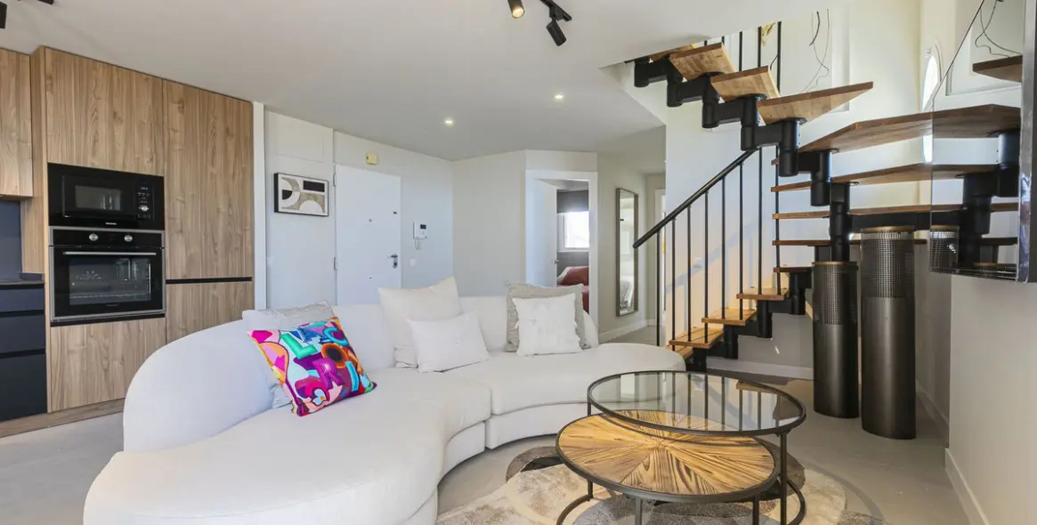 Продажа двухуровневого пентхауса в Nueva Andalucía 5