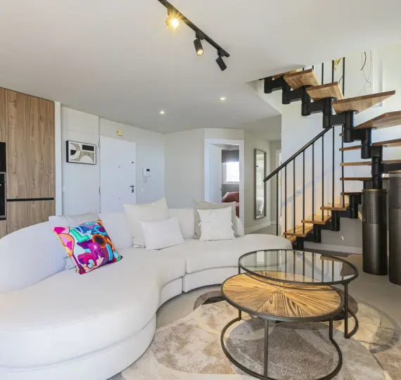 Sale of penthouse duplex in Nueva Andalucía