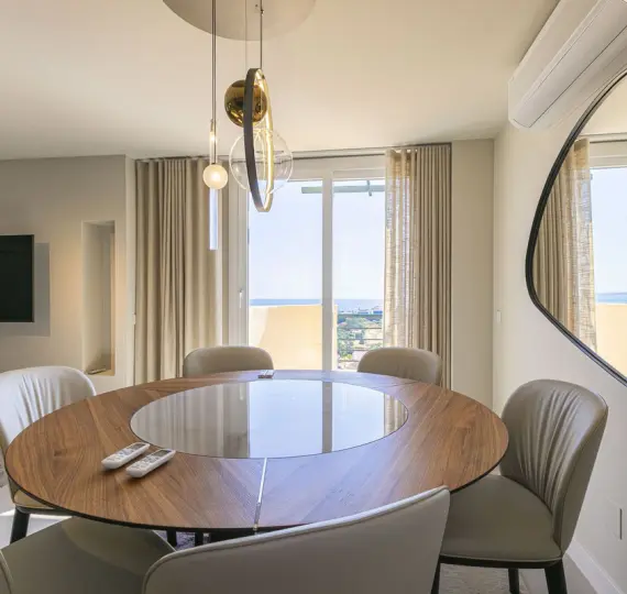 Sale of penthouse duplex in Nueva Andalucía