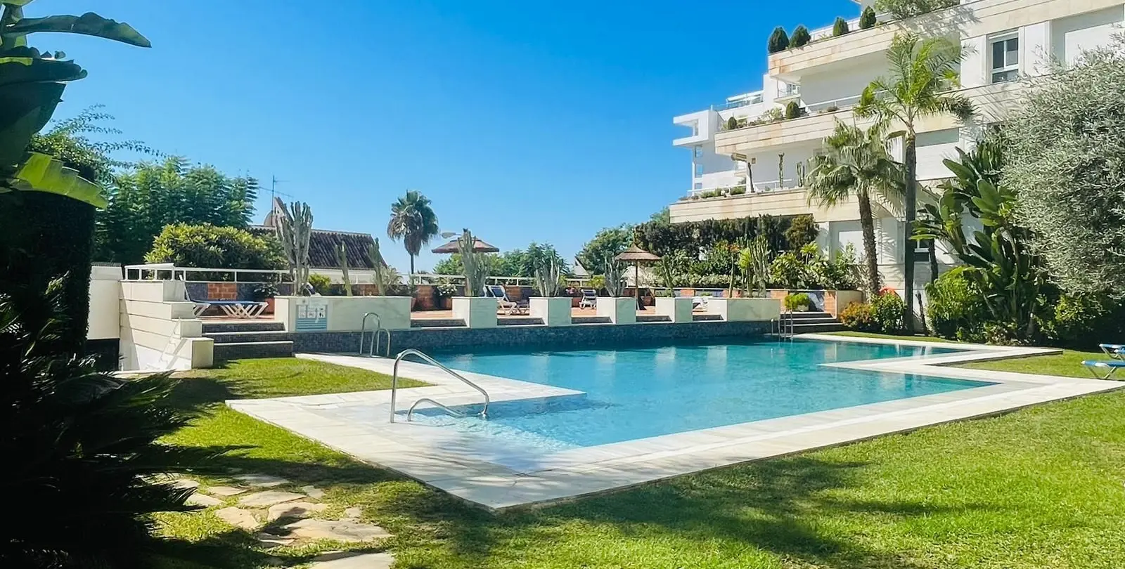 Sale of duplex in Marbella 3