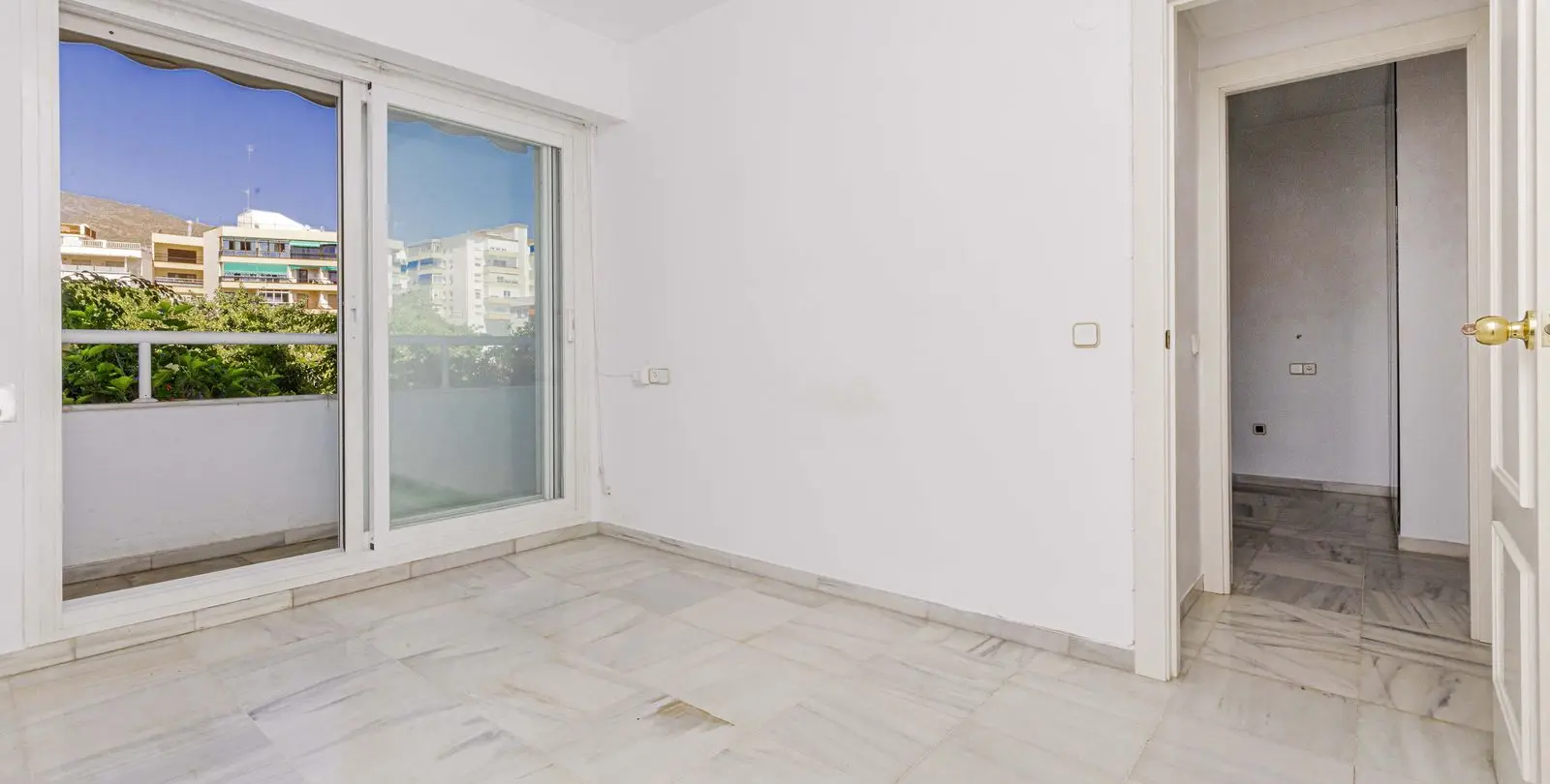 Sale of duplex in Marbella 5