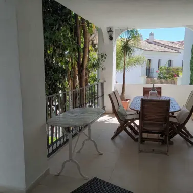 Sale of townhouse in El Paraiso