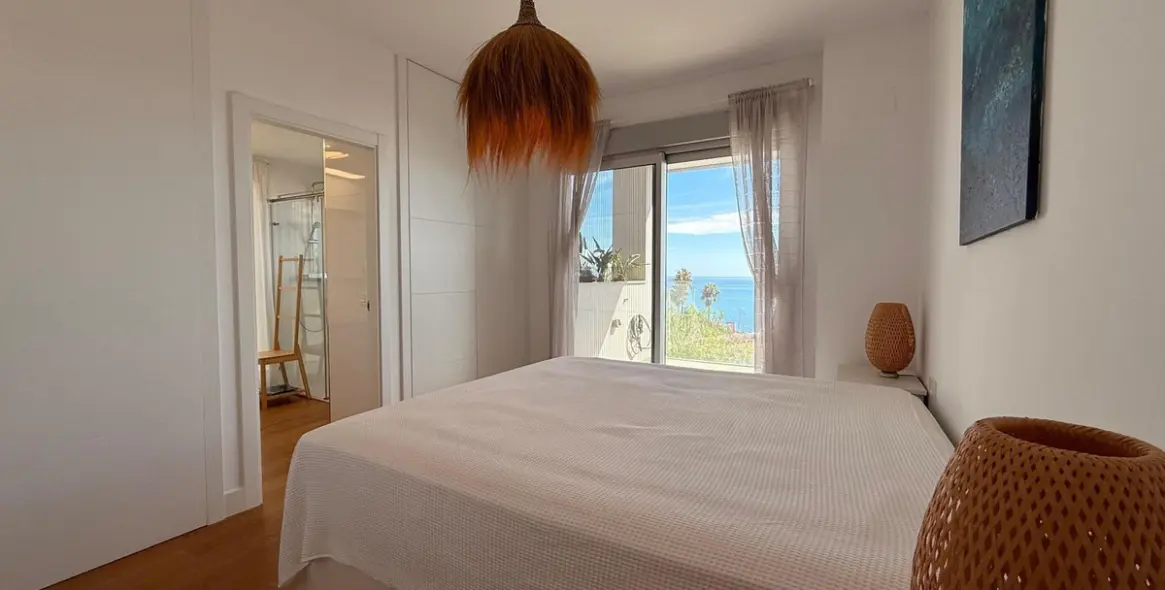 Sale of middle floor apartment in Mijas 31