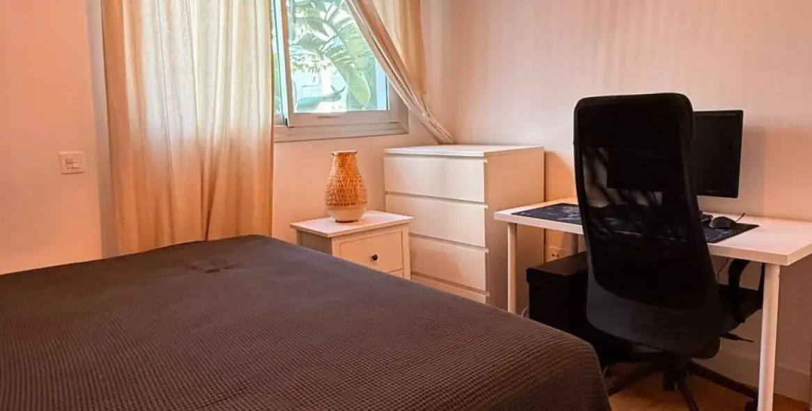 Sale of middle floor apartment in Mijas 52
