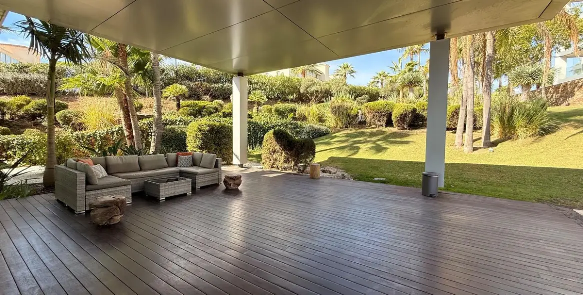 Sale of middle floor apartment in Mijas 79