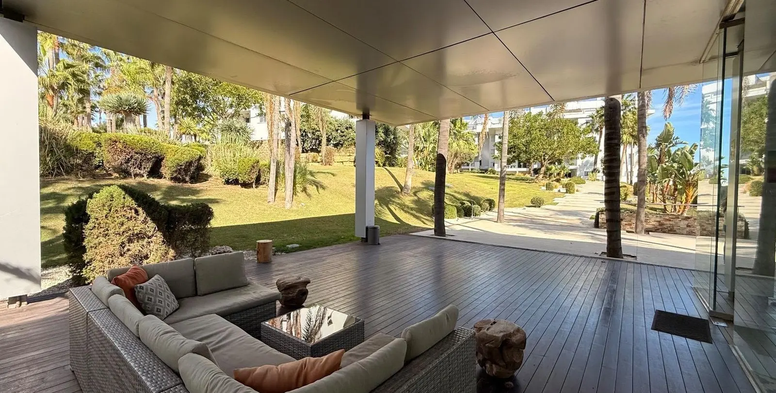 Venta de apartamento en planta media en Mijas 63