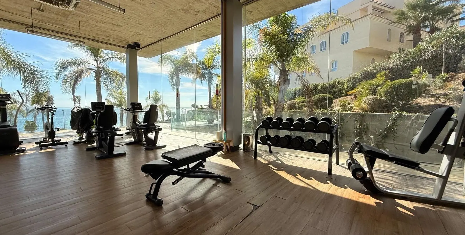 Venta de apartamento en planta media en Mijas 67