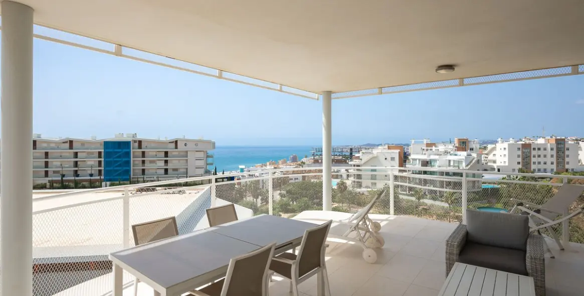 Venta de apartamento en planta media en Fuengirola 16