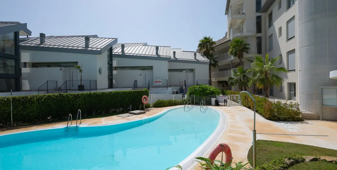 Venta de apartamento en planta media en Fuengirola 22