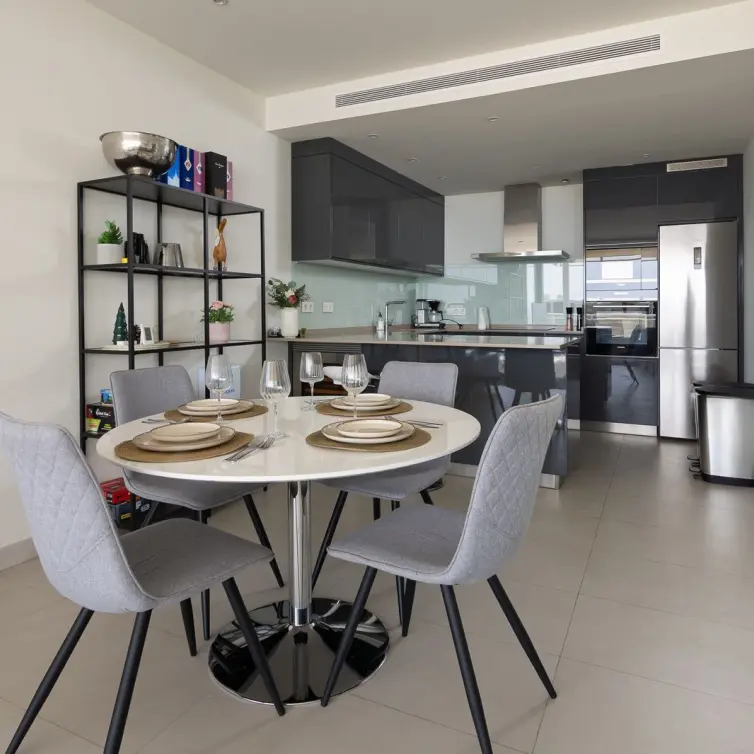 Продажа апартаментов на среднем этаже в Fuengirola