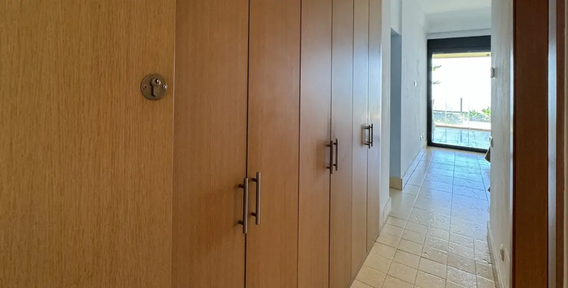 Sale of ground floor apartment in Altos de los Monteros 22