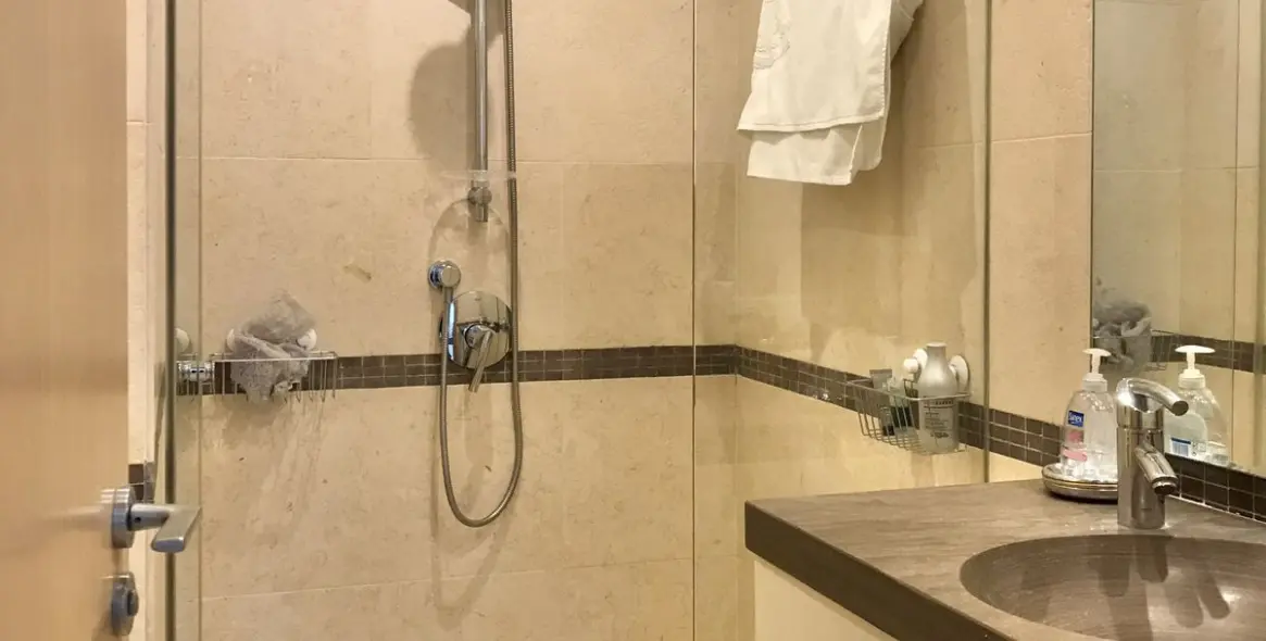 Sale of ground floor apartment in Altos de los Monteros 28