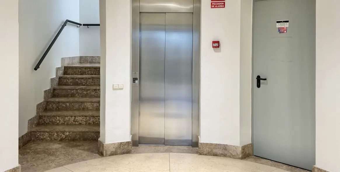 Sale of ground floor apartment in Altos de los Monteros 47