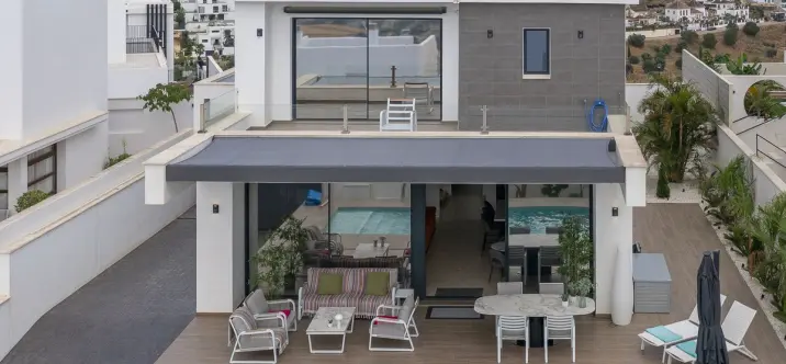 Venta de villa independiente en Coín 0