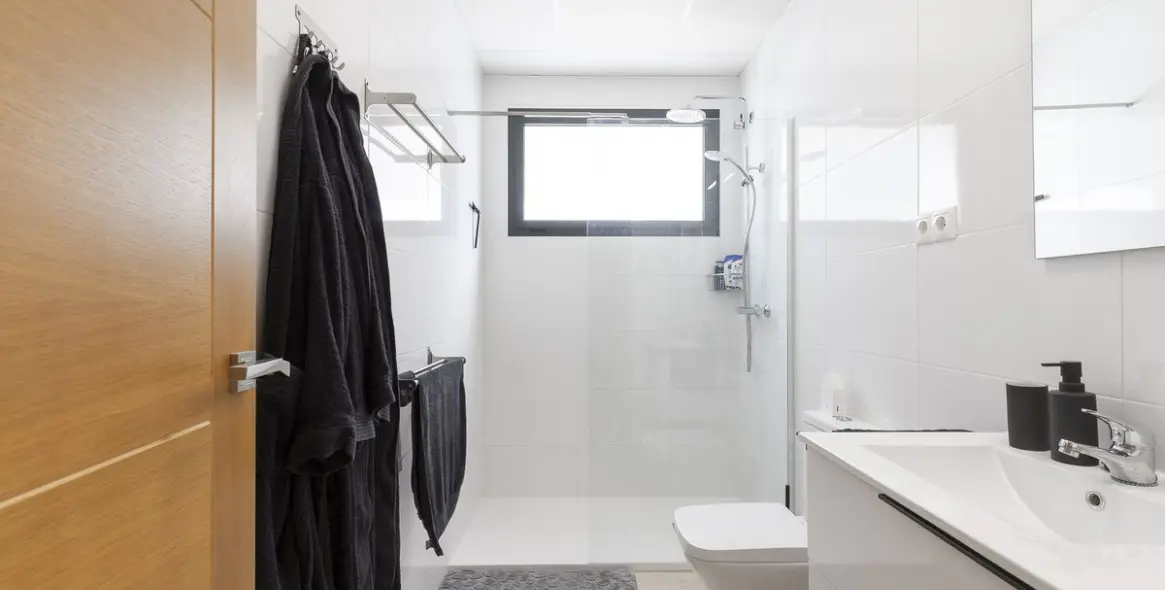 Sale of detached villa in Coín 22