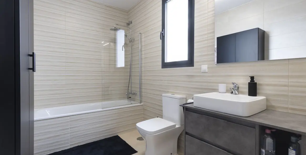 Sale of detached villa in Coín 41