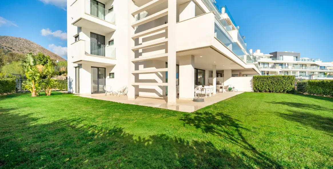 Sale of ground floor apartment in Fuengirola 5