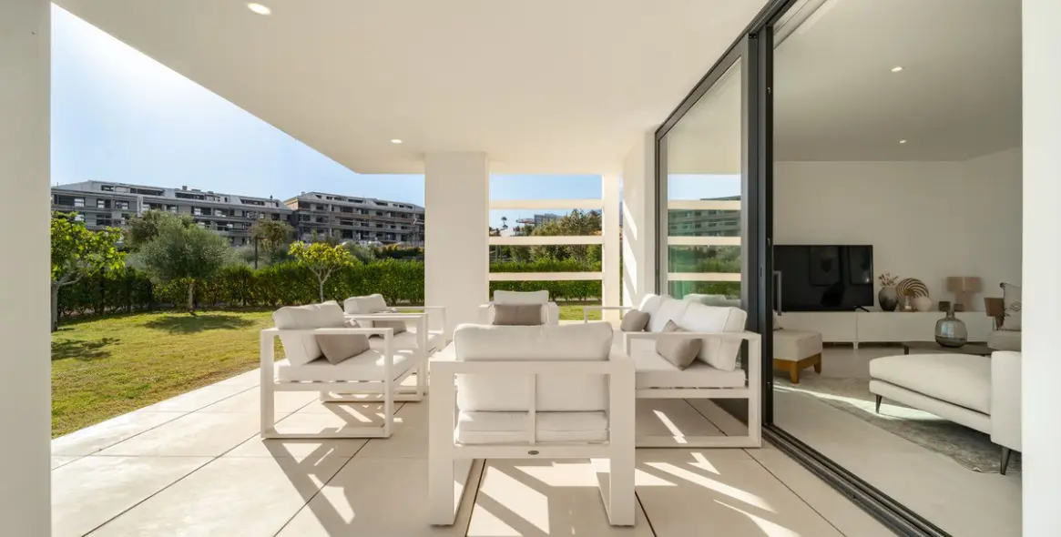 Sale of ground floor apartment in Fuengirola 8