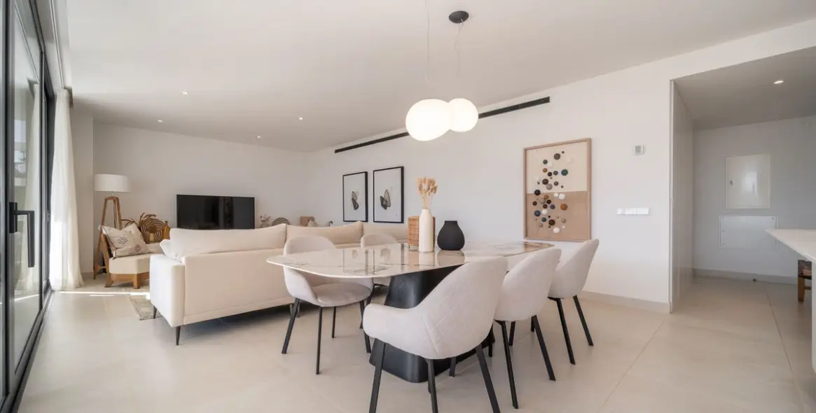 Sale of ground floor apartment in Fuengirola 11