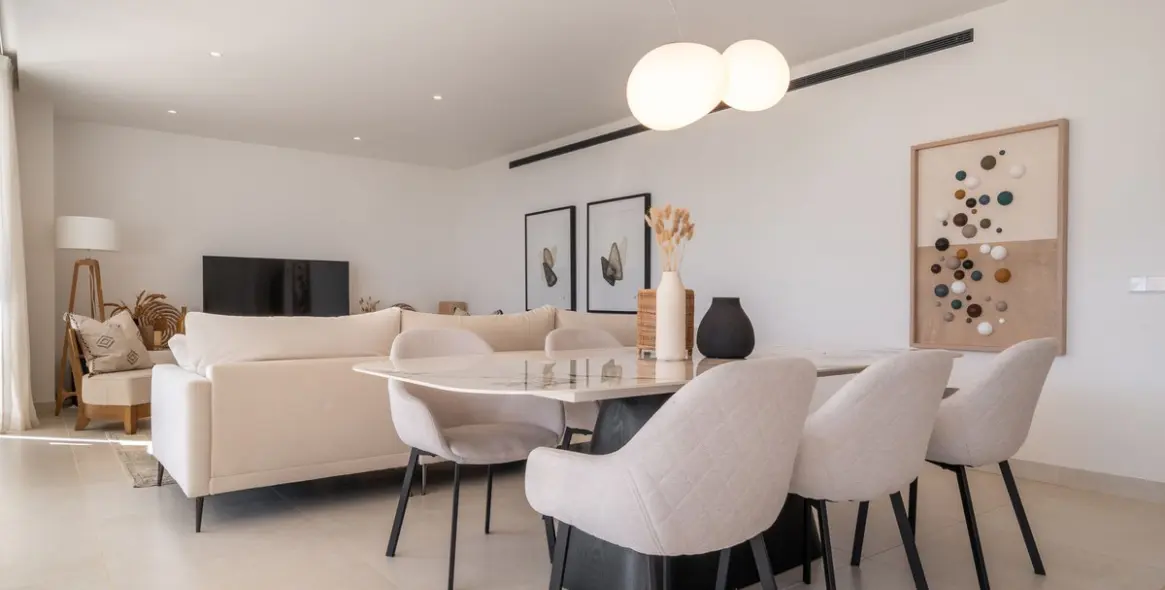 Sale of ground floor apartment in Fuengirola 12