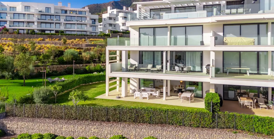 Sale of ground floor apartment in Fuengirola 26